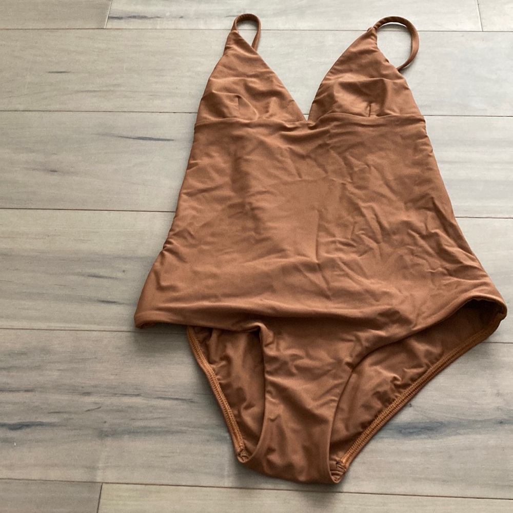 Matteau size 2 one piece